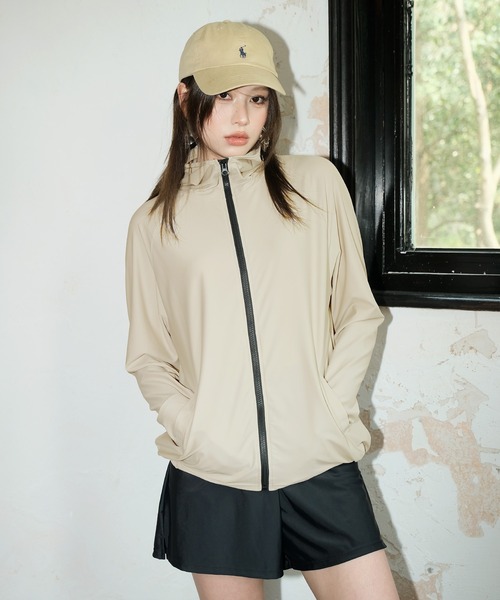 OSYAREVO（オシャレボ）の「水着 レディース 体型カバー ラッシュガード  4点セット タンキニ 紫外線カット率 99％以上 UPF50+ uvカット フィットネス 水陸両用 フードパーカー リブ セットアップ セパレート（水着・レディース・キャメル/ブラウン/グレー/キナリ・MEDIUM/X-LARGE/LARGE）」の10枚目の写真