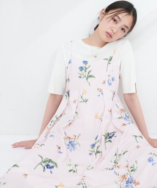 natural couture(ナチュラルクチュール)の「ガーデンフラワー柄フレアキャミワンピース(ワンピース・レディース・ピンク/ブラック/オフホワイト・FREE)」の16枚目の写真