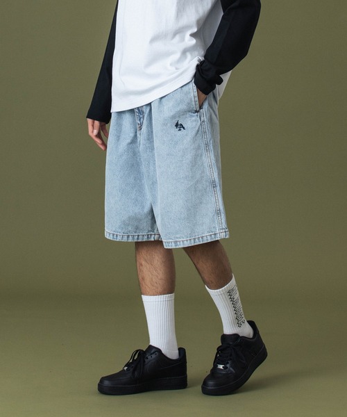 XLARGE（エクストララージ）の「EASY DENIM SHORTS（デニムパンツ・メンズ・ブラック/ライトインディゴブルー・S/M/L/XL）」の2枚目の写真