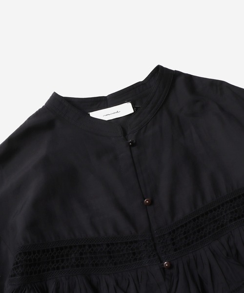 normment（ノーメント）の「normment/ノーメント CO silk lace pintuck&pico frill blouse ブラウス ノーカラー シャツ（シャツ/ブラウス・レディース・ブラック・FREE）」の4枚目の写真