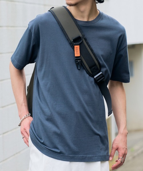 UNIVERSAL OVERALL（ユニバーサルオーバーオール）の「【UNIVERSAL OVERALL】別注ワンショルダーバッグ（ショルダーバッグ・レディース・カーキ/ブラック・FREE）」の22枚目の写真