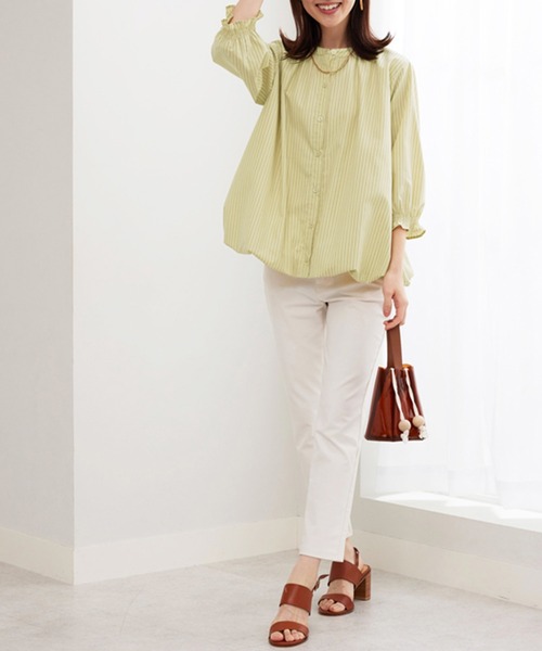BELLUNA PLUS（ベルーナ）の「袖シャーリングバルーンブラウス（シャツ/ブラウス・レディース・イエロー/ブルー/ピンク・LARGE/MEDIUM/X-LARGE）」の10枚目の写真