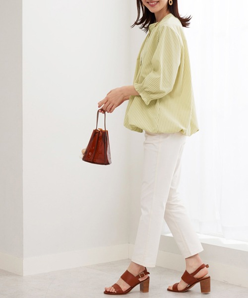 BELLUNA PLUS（ベルーナ）の「袖シャーリングバルーンブラウス（シャツ/ブラウス・レディース・イエロー/ブルー/ピンク・LARGE/MEDIUM/X-LARGE）」の11枚目の写真