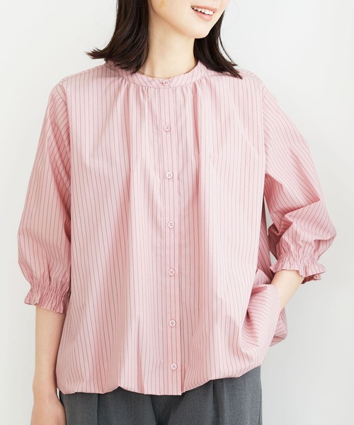 BELLUNA PLUS（ベルーナ）の「袖シャーリングバルーンブラウス（シャツ/ブラウス・レディース・イエロー/ブルー/ピンク・LARGE/MEDIUM/X-LARGE）」の20枚目の写真