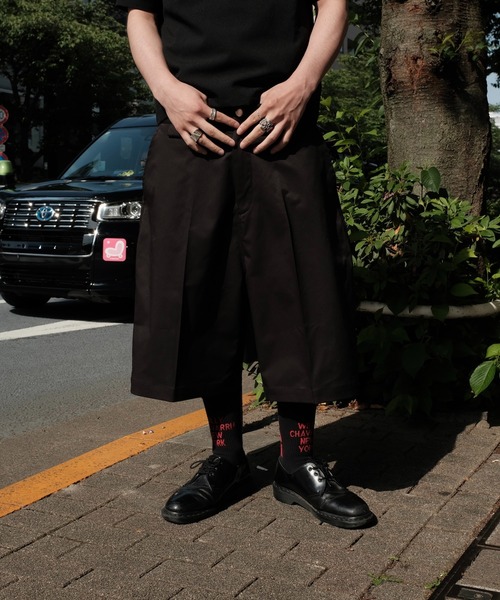 SUNNY  SPORTS（サニースポーツ）の「SUNNY SPORTS  サニースポーツ / LIGHT TWILL BAGGY SHORTS（その他パンツ・メンズ・ブラック/チャコールグレー・LARGE/MEDIUM）」の8枚目の写真