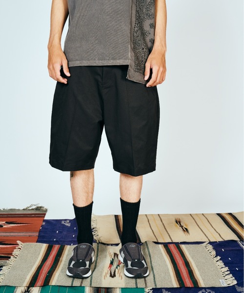 SUNNY  SPORTS（サニースポーツ）の「SUNNY SPORTS  サニースポーツ / LIGHT TWILL BAGGY SHORTS（その他パンツ・メンズ・ブラック/チャコールグレー・LARGE/MEDIUM）」の10枚目の写真