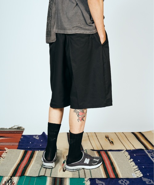 SUNNY  SPORTS（サニースポーツ）の「SUNNY SPORTS  サニースポーツ / LIGHT TWILL BAGGY SHORTS（その他パンツ・メンズ・ブラック/チャコールグレー・LARGE/MEDIUM）」の7枚目の写真