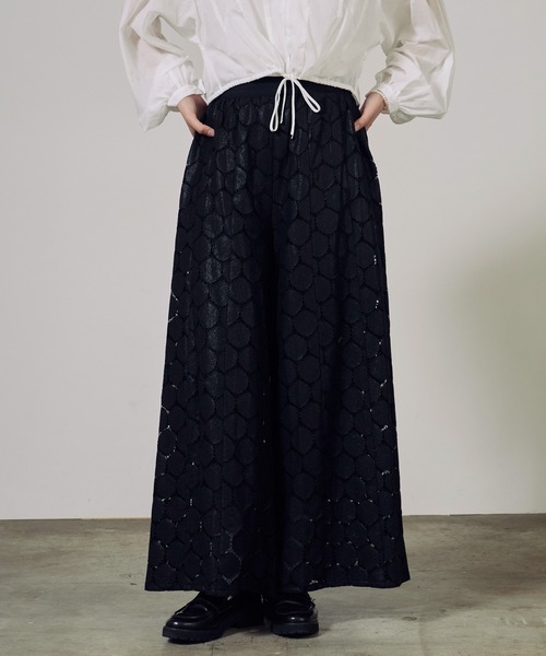 c/est(シーエ)の「c/est/シーエ NADIA パンツ 秋物 秋服 2026年秋冬(その他パンツ・レディース・ブラック・FREE)」の5枚目の写真