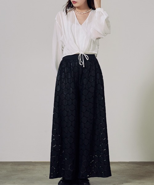 c/est(シーエ)の「c/est/シーエ NADIA パンツ 秋物 秋服 2026年秋冬(その他パンツ・レディース・ブラック・FREE)」の7枚目の写真