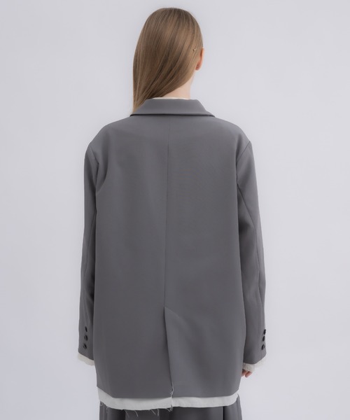 idem（イデム）の「oversized layered jacket / レイヤードデザインオーバーサイズジャケット（テーラードジャケット・レディース・グレー/ブラック・FREE）」の20枚目の写真