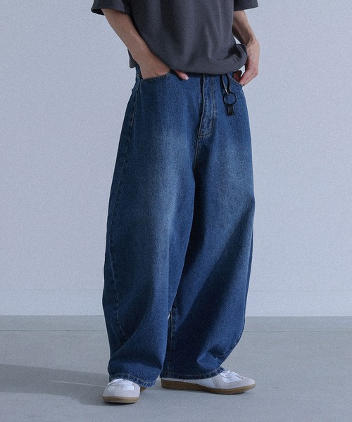 オーバーダイカーブシルエットデニム』（デニムパンツ）｜MDR