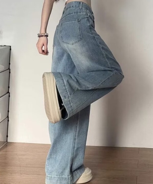 SHEPP(シープ)の「サイドピンタック ハイウエスト バレルレッグ デニムパンツ(デニムパンツ・レディース・ブルー・M/L)」の11枚目の写真