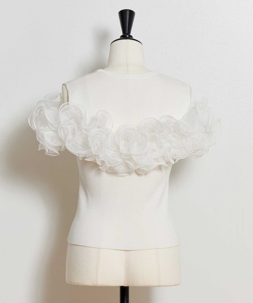 NOELA（ノエラ）の「モチーフフリルニット（ニット/セーター・レディース・ライトグリーン/オフホワイト/チャコールグレー・フリー）」の7枚目の写真