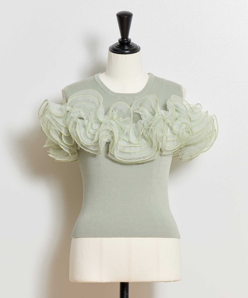 NOELA（ノエラ）の「モチーフフリルニット（ニット/セーター・レディース・ライトグリーン/オフホワイト/チャコールグレー・フリー）」の4枚目の写真