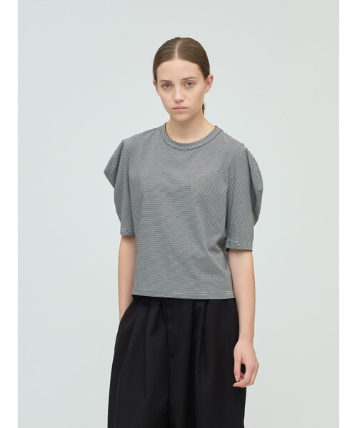 mizuiroind(ミズイロインド)の「mizuiro ind ボーダードレープスリーブTシャツ(Tシャツ/カットソー・レディース・グレー/ブラック/カーキ・FREE)」の1枚目の写真