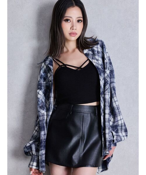 GYDA（ジェイダ）の「processing checkered print looseシャツ（シャツ/ブラウス・レディース・ブラック/ネイビー/ブラウン・FREE）」の5枚目の写真