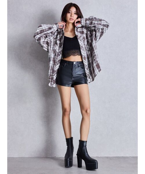 GYDA（ジェイダ）の「processing checkered print looseシャツ（シャツ/ブラウス・レディース・ブラック/ネイビー/ブラウン・FREE）」の6枚目の写真