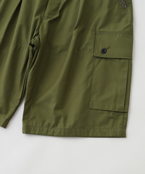 Ets.MATERIAUX(マテリオ)の「ETS.MATERIAUX(マテリオ) イタリアン アーミー ショーツ(その他パンツ・メンズ・オリーブ/ホワイト系その他・2/3)」の5枚目の写真