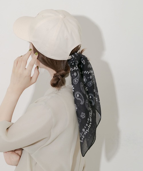 SMELLY（スメリー）の「ペイズリープリントスカーフ（バンダナ/スカーフ・レディース・ホワイト/ブラック・-）」の6枚目の写真