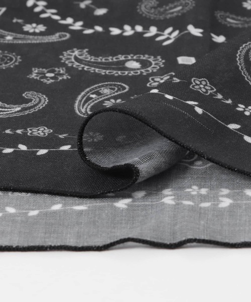 SMELLY（スメリー）の「ペイズリープリントスカーフ（バンダナ/スカーフ・レディース・ホワイト/ブラック・-）」の9枚目の写真