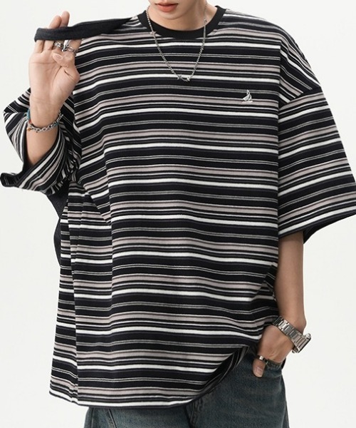 MGV(エムジーヴィー)の「マルチボーダーワンポイントカットソー(Tシャツ/カットソー・メンズ・ブラック/ブラウン・MEDIUM/LARGE/X-LARGE)」の11枚目の写真