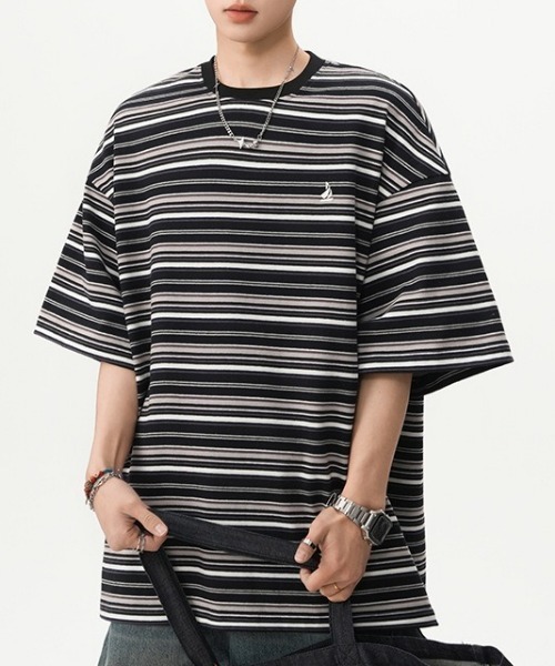MGV(エムジーヴィー)の「マルチボーダーワンポイントカットソー(Tシャツ/カットソー・メンズ・ブラック/ブラウン・MEDIUM/LARGE/X-LARGE)」の12枚目の写真