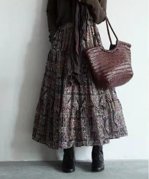 CADBURY(キャドバリー)の「エスニックプリントティアードロングスカート(スカート・レディース・ベージュ・X-LARGE/LARGE/MEDIUM)」の5枚目の写真