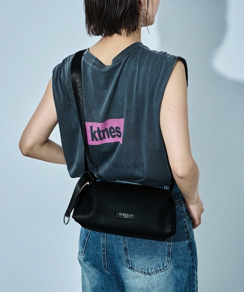 D.KELLY(ディーケリー)の「トライアングルミニショルダーバッグ レディース シンプル ミニマル チャーム(ショルダーバッグ・レディース・ホワイト/ピンク/イエロー/ブラック/グリーン・ONE SIZE)」の9枚目の写真