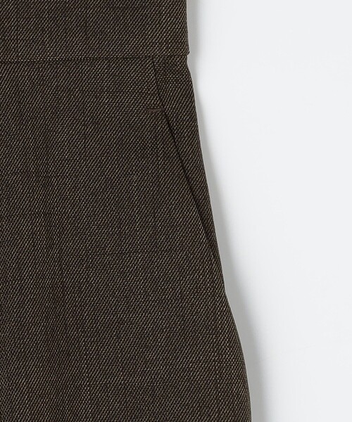 NOLLEY’S（ノーリーズ）の「《セットアップ対応》ウォッシャブルウール調ストレッチハーフパンツ（その他パンツ・レディース・ベージュ/ブラウン/ネイビー・38/36）」の11枚目の写真