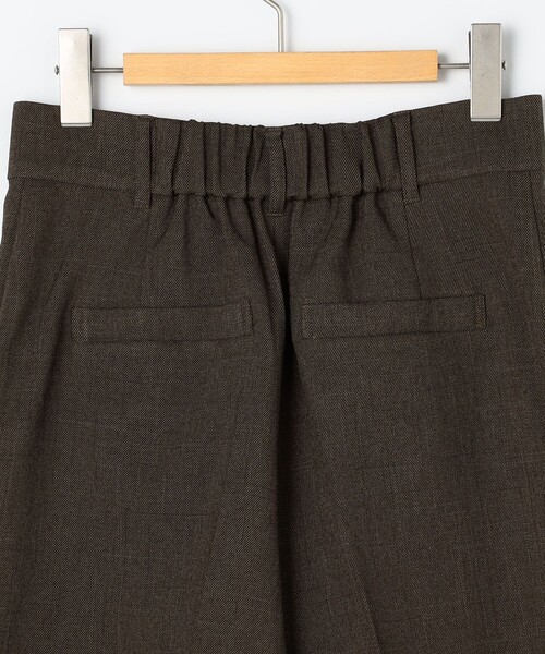 NOLLEY’S（ノーリーズ）の「《セットアップ対応》ウォッシャブルウール調ストレッチハーフパンツ（その他パンツ・レディース・ベージュ/ブラウン/ネイビー・38/36）」の10枚目の写真