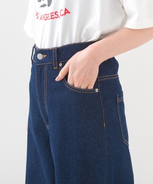 OMNES（オムネス）の「12oz ウォッシュ加工ハイウエストルーズワイドデニムパンツ（デニムパンツ・レディース・ブルー/ネイビー・SMALL/MEDIUM/LARGE）」の14枚目の写真
