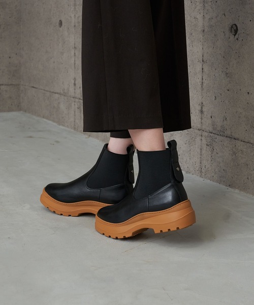 carino(カリーノ)の「厚底サイドゴアブーツ(ブーツ・レディース・ブラック/ダークブラウン/クリアブラック・24.5cm/24cm/23.5cm/23cm/22.5cm)」の3枚目の写真