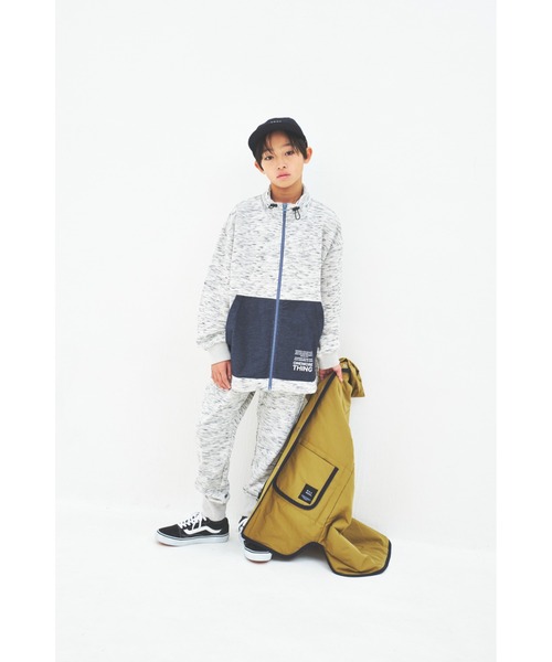 maarook（マルーク）の「タフタパイピング中綿ジャケット（その他アウター・キッズ・イエロー/ブラック・110cm/100cm/130cm/120cm/90cm）」の16枚目の写真