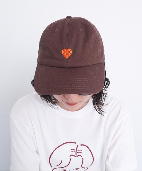 I am I in fact...（アイアムアイインファクト）の「●Favorite Motif キャップ（キャップ・レディース・パープル/ブラウン・FREE）」の6枚目の写真