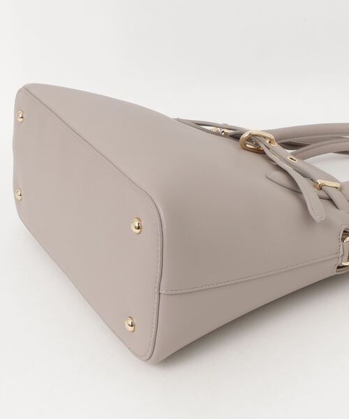 artemis by DIANA（アルテミスバイダイアナ）の「ストラップ付属2WAY　ブガッティバッグ（ハンドバッグ・レディース・ブラック/グレー/ブラウン・FREE）」の20枚目の写真