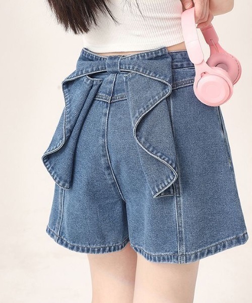 yuue' ( wear )（ユーイ）の「バックリボンデニムショートパンツ（デニムパンツ・レディース・ブルー・M/S/L）」の6枚目の写真