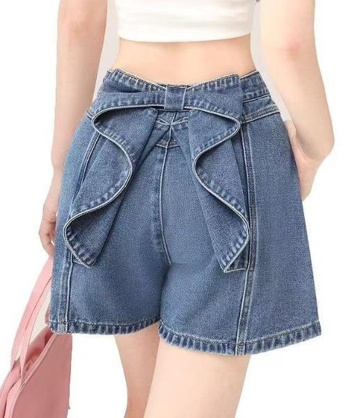 yuue' ( wear )（ユーイ）の「バックリボンデニムショートパンツ（デニムパンツ・レディース・ブルー・M/S/L）」の5枚目の写真