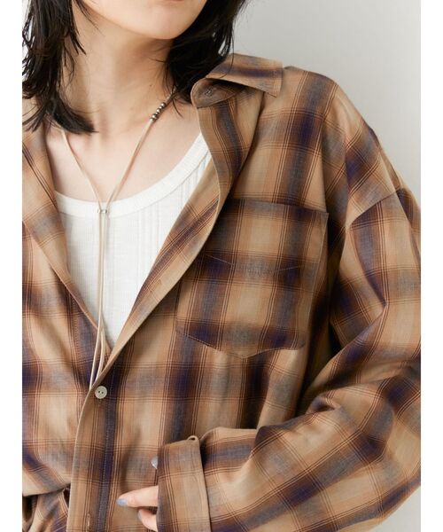 Ungrid(アングリッド)の「ビッグルーズチェックシャツ(シャツ/ブラウス・レディース・ブラウン/ネイビー・FREE)」の12枚目の写真