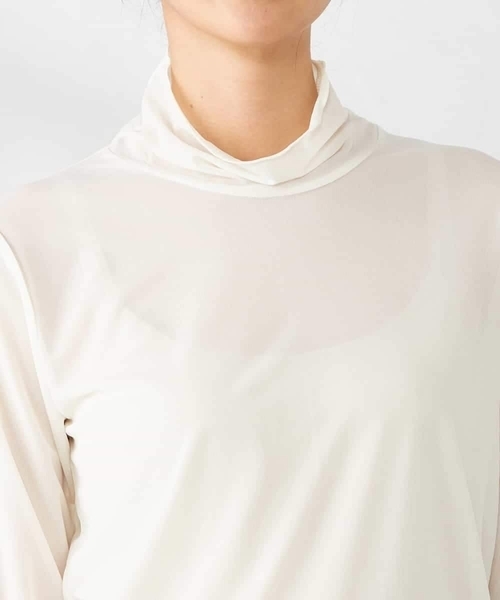 a.v.v(アーヴェヴェ)の「シアーストレッチハイネックトップス(Tシャツ/カットソー・レディース・ブラウン/アイボリー/ブラック/モカ・40/36/38)」の17枚目の写真