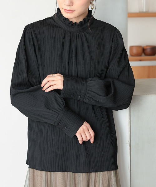 n'OrLABEL（ノアールレーベル）の「『楊柳カットブラウス』（シャツ/ブラウス・レディース・ブラック/アイボリー・2/1）」の2枚目の写真