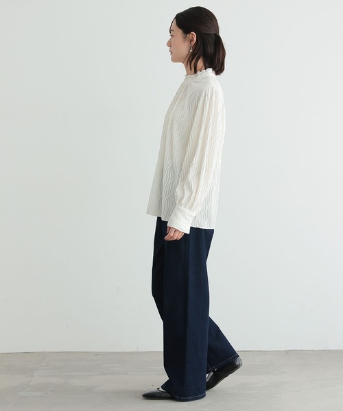 n'OrLABEL（ノアールレーベル）の「『楊柳カットブラウス』（シャツ/ブラウス・レディース・ブラック/アイボリー・2/1）」の7枚目の写真