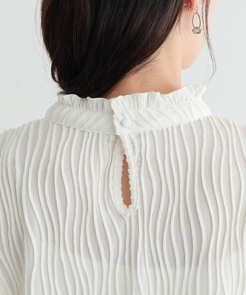 n'OrLABEL（ノアールレーベル）の「『楊柳カットブラウス』（シャツ/ブラウス・レディース・ブラック/アイボリー・2/1）」の9枚目の写真