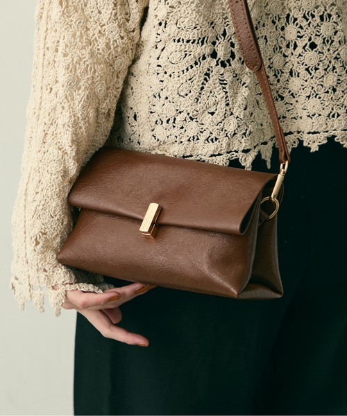 Lunea（ルネア）の「2wayスクエアワンハンドルバッグ/２種類のショルダー紐付き（ショルダーバッグ・レディース・ベージュ/ダークブラウン/ブラック/ブラウン/キャメル/ピンク・FREE）」の5枚目の写真