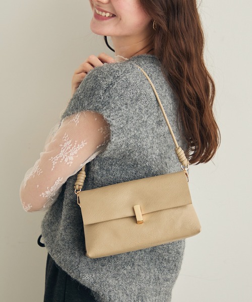 Lunea（ルネア）の「2wayスクエアワンハンドルバッグ/２種類のショルダー紐付き（ショルダーバッグ・レディース・ベージュ/ダークブラウン/ブラック/ブラウン/キャメル/ピンク・FREE）」の8枚目の写真