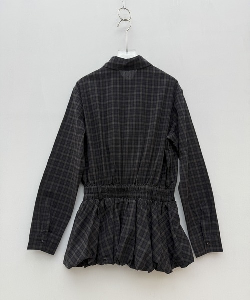 VEILA(ヴェイラ)の「チェックベルトシャツトップス(シャツ/ブラウス・レディース・グレー・フリー)」の13枚目の写真