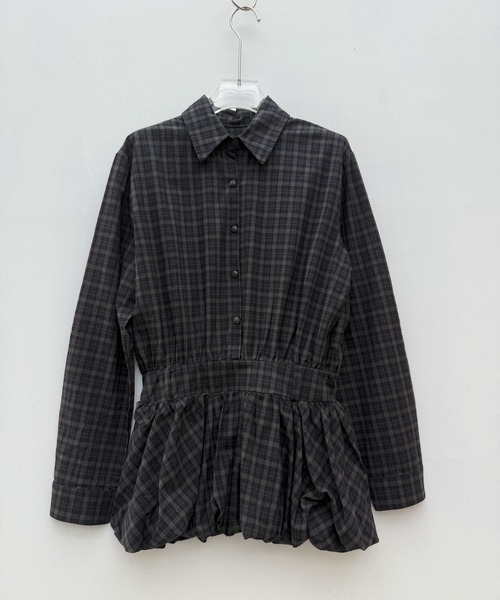 VEILA(ヴェイラ)の「チェックベルトシャツトップス(シャツ/ブラウス・レディース・グレー・フリー)」の11枚目の写真