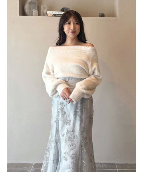 MERCURYDUO（マーキュリーデュオ）の「ミニシャギーオフショルニット（ニット/セーター・レディース・アイボリー/ベビーピンク/グレー/ブラウン/ラベンダー・FREE）」の6枚目の写真