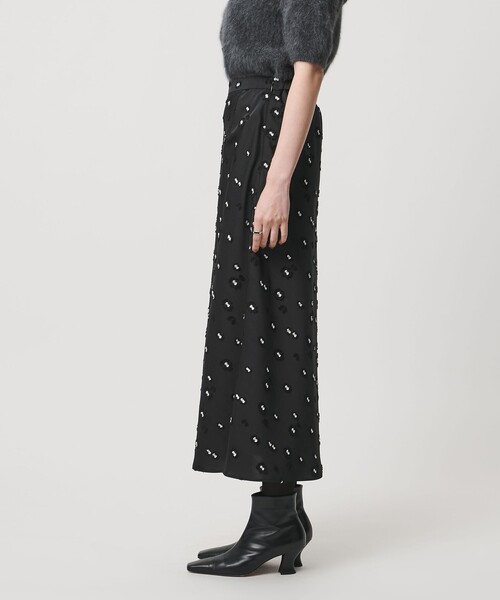 ♦ラストチャンス♦1番人気♦【美品】慈雨❋ジャガード変形ロングスカート 岡部あゆみさんコラボ ]切り替えストライプフレアスカート [M3234