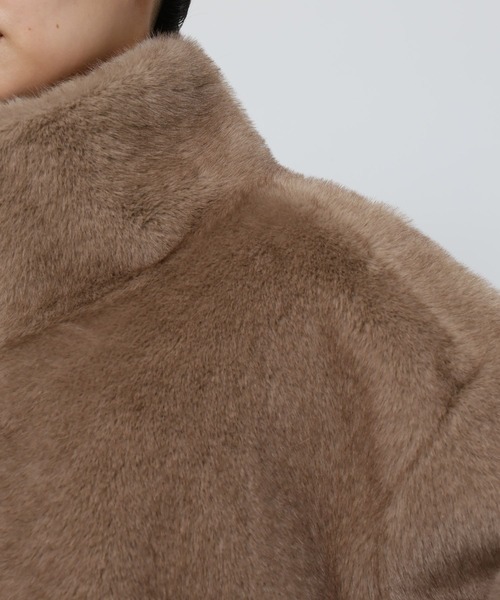 BABYLONE（バビロン）の「ファーショートコート（ブルゾン）」 - WEAR
