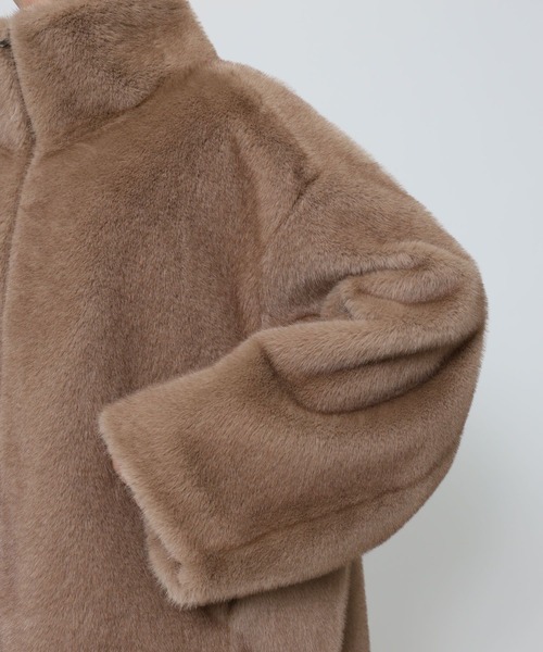 BABYLONE（バビロン）の「ファーショートコート（ブルゾン）」 - WEAR